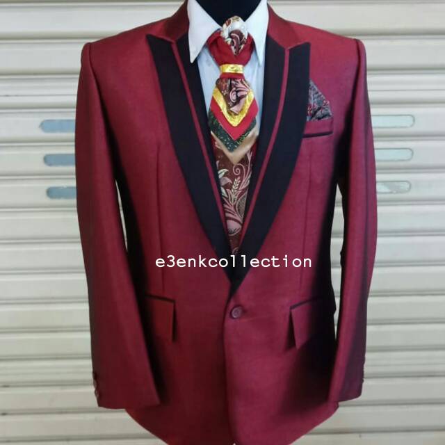 Jas Merah Maroon