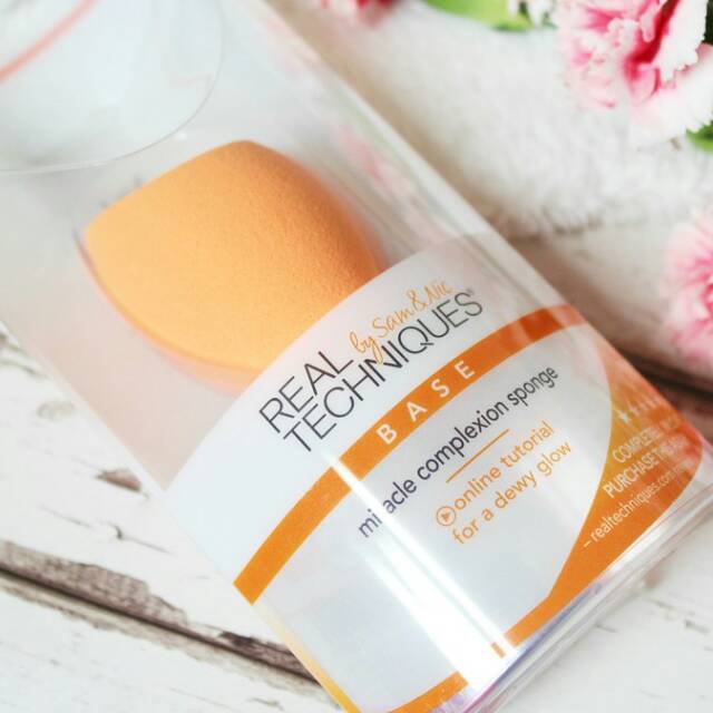 Real Techniques Miracle Complexion Sponge