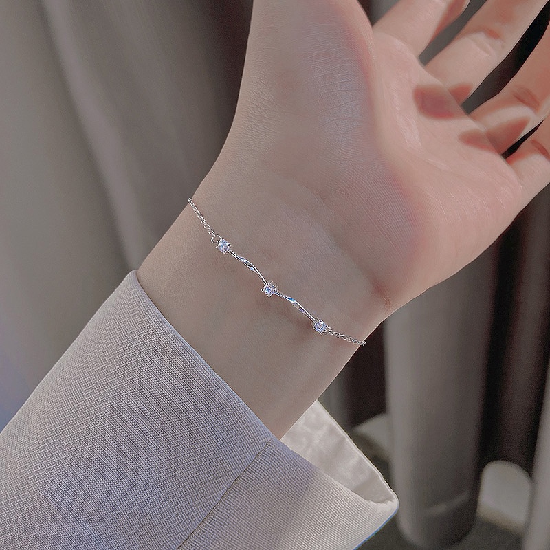 Gelang Berlian Warna Silver Untuk Wanita