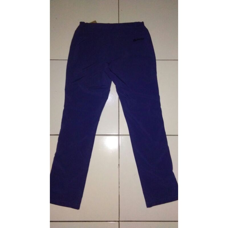 celana gunung " DEUTER "