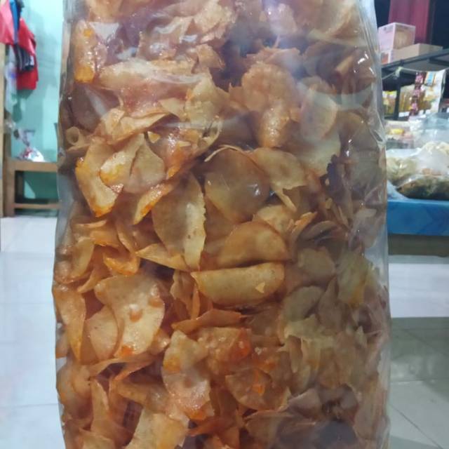 

Keripik singkong pedas manis 250 gr / Camilan kiloan
