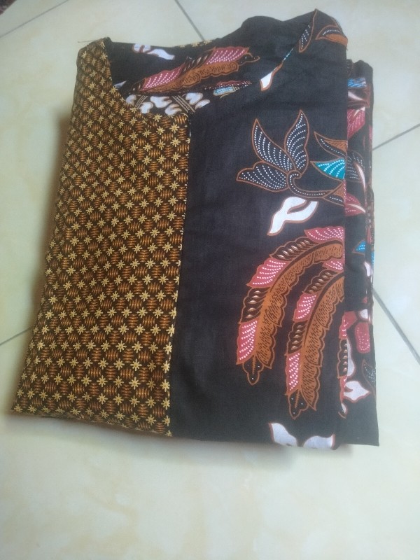 Batik Couple Keluarga Sania Ruffle Ori Ndoro Jowi Motif Manuk Kembar