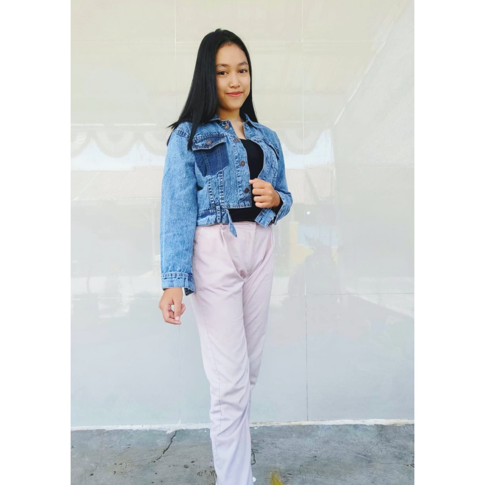 SNOWANSH JAKET JEANS CROP WANITA SAKU BELANG