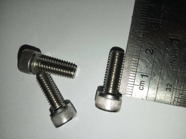 Baut L M6 X 16(1.6cm) stainless 304 THE A2-70