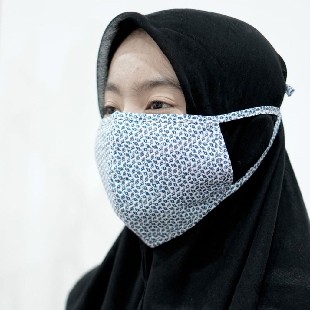 MASKER HIJAB BIRU CORAK