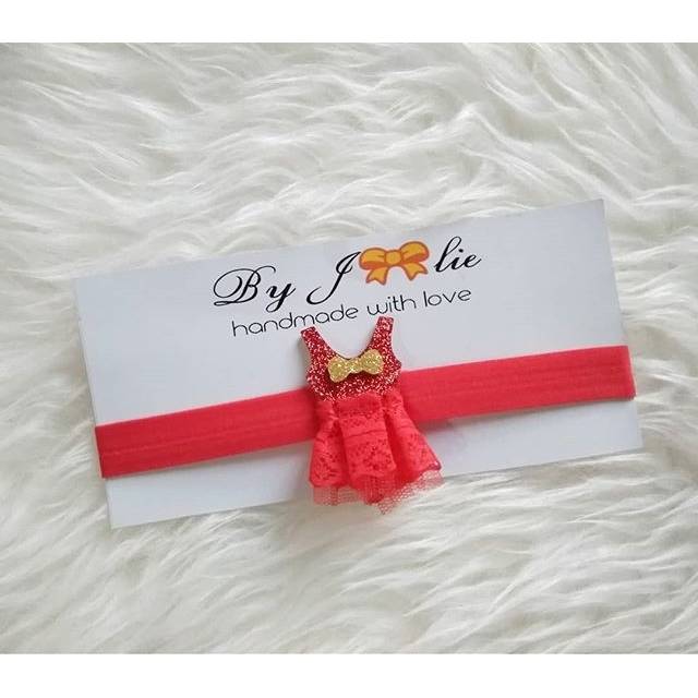 Hb dress up red