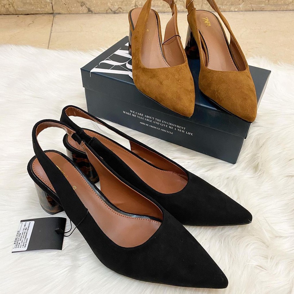Sepatu Zara  heels suede - 840
