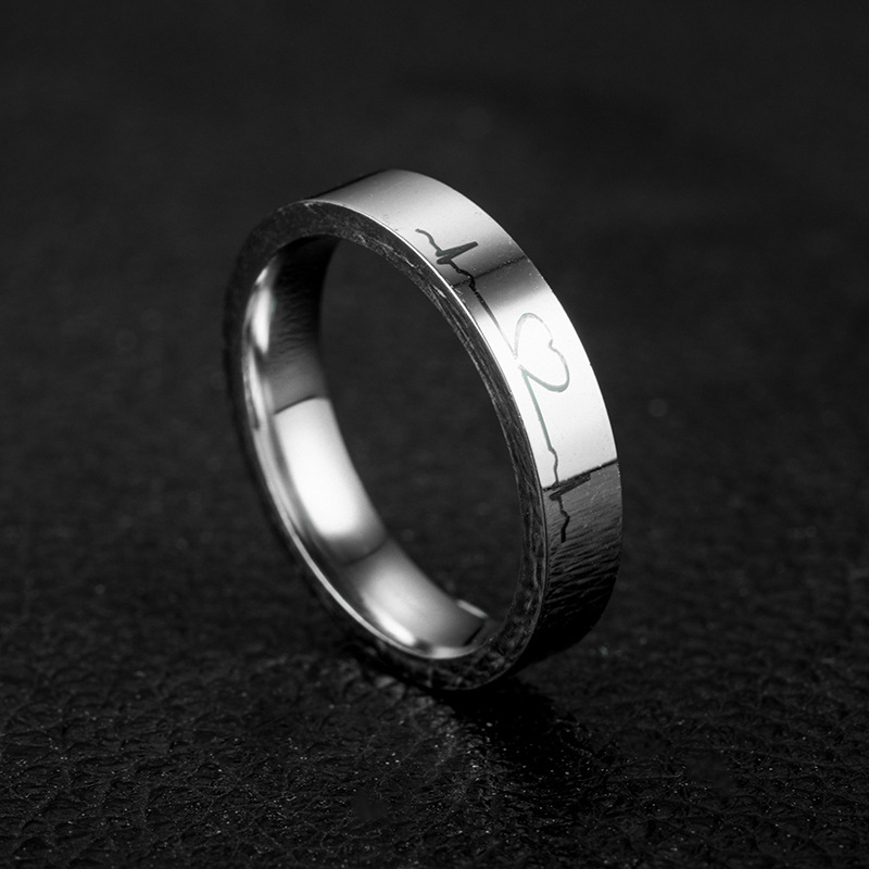 Cincin Pasangan Bahan Stainless Steel Gaya Eropa Dan Amerika