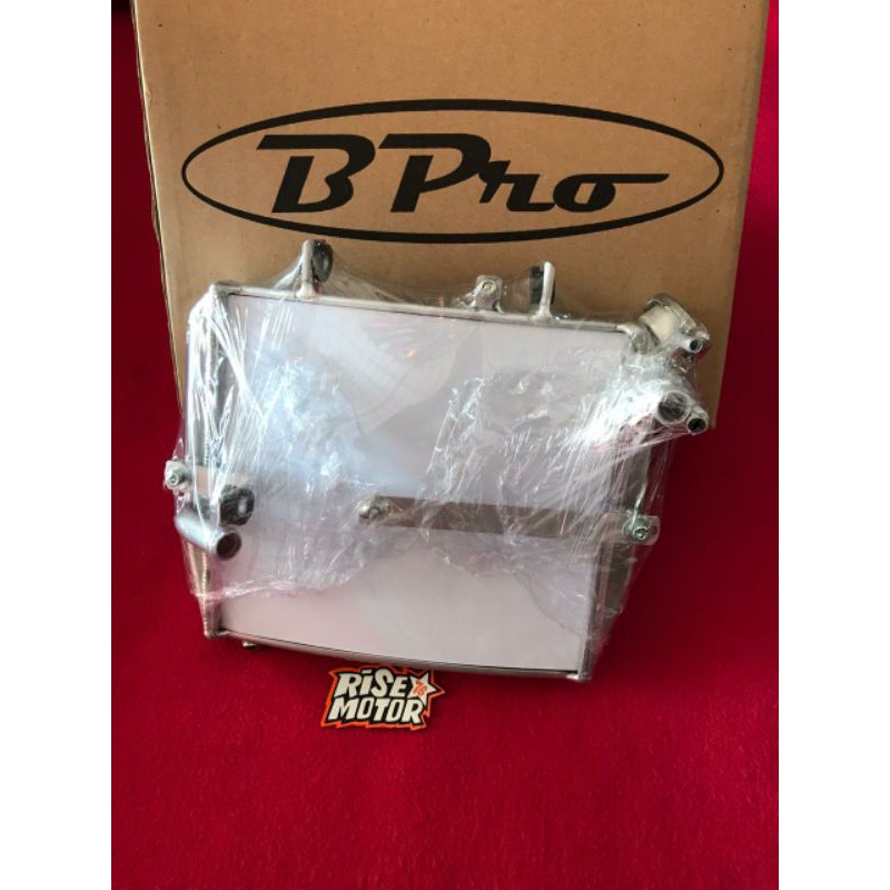 Radiator Bpro R15