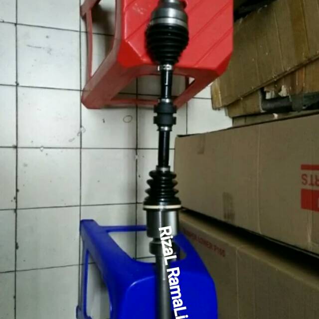 As roda-drive shaft grand livina 1800 matic kanan