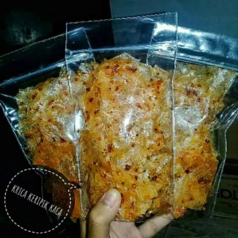 

Keripik kaca / Kripca 30gr Pedas Rempah Daun Jeruk Khas Bandung