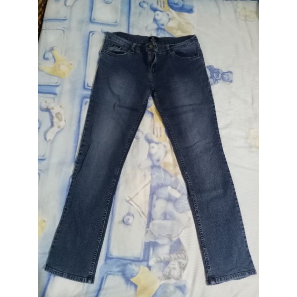 Nevada jeans 799.preloved second branded jeans wanita size  33