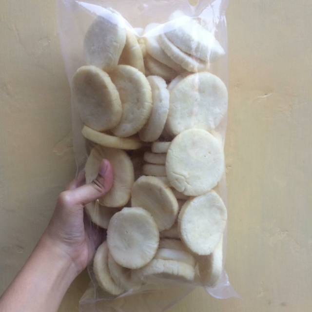 

Kerupuk kancing asli palembang