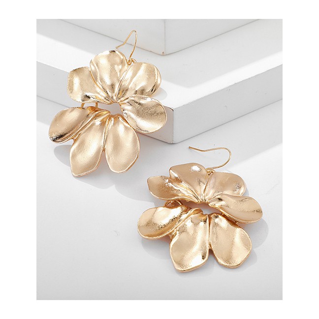 LRC Anting Gantung  Fashion Golden Alloy Large Flower Petal Earrings D64409