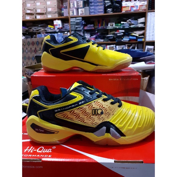 Sepatu badminton HI-QUA grandprix