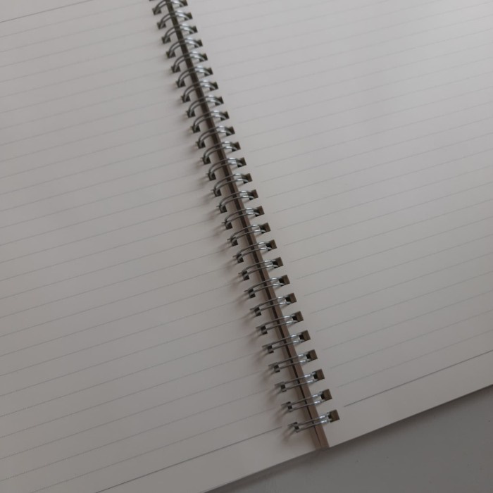 

Eklusif Notebook Spiral Transparan B5 Berkualitas