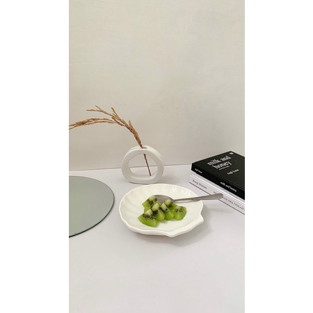 clamp plate | piring aesthetic | piring keramik | piring kerang | koreanish plate |