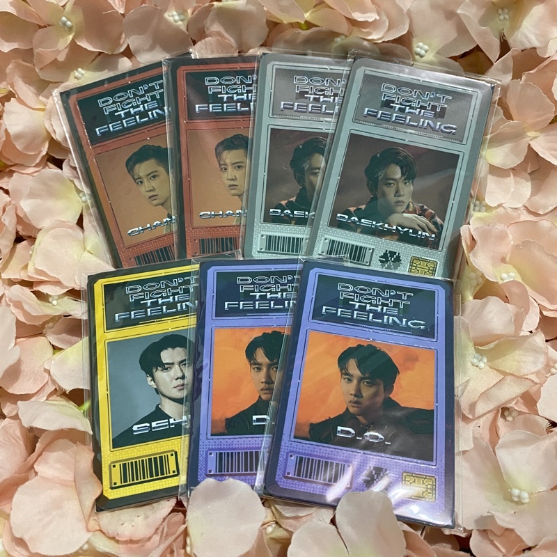EXO DON'T FIGHT THE FEELING GOODS ( PHOTO MAGNET / HOLOGRAM PHOTOCARD / FILM SET / ACRYLIC KEYRING /