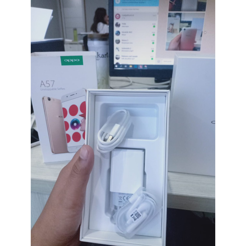 HP SECOND  OPPO A57 RAM 3GB/32GB ANDROID HP BEKAS FULLSET KONDISI 98% MULUS DAN BAGUS