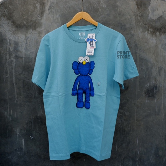 حاسي غريزه الفراش Uniqlo X Kaws Blue Ballermann 6 Org