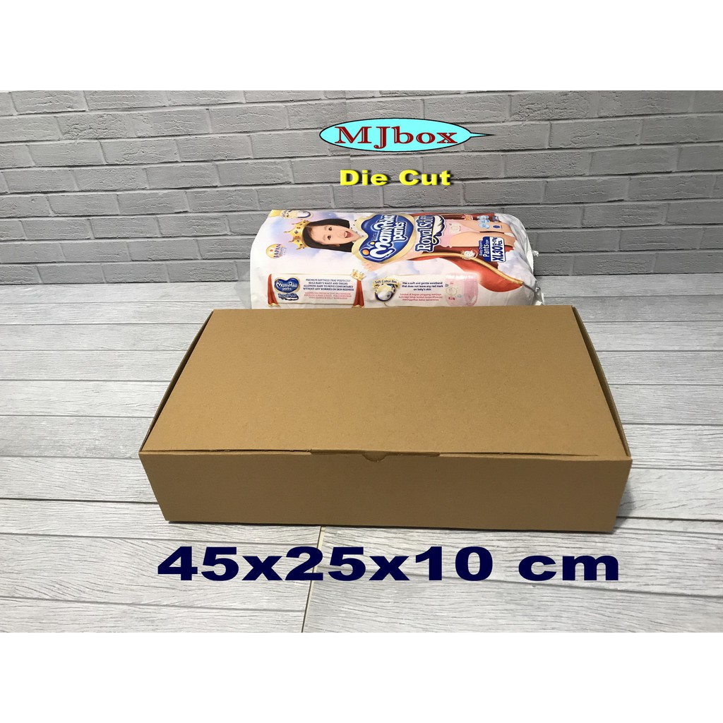 

Kardus 45 x 25 x 10 cm.... Die Cut ( untuk pembelian di atas 10 pcs harga lebih murah )