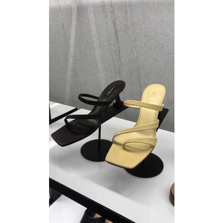 Sandal Heels Wanita Pedro Original store