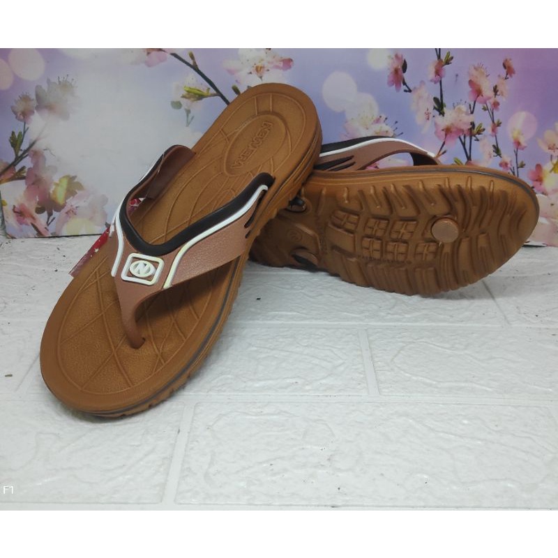 SANDAL NEWERA MBE 7006 ringan di jinjing nyaman di pakai