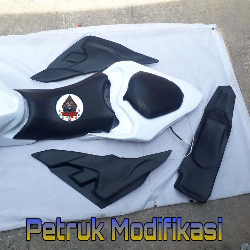 Body Belakang old CB150R Body Belakang CBR250RR PNP Old CB150R Streetfire