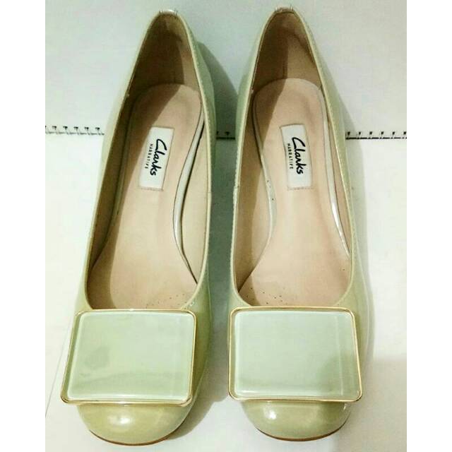Sepatu Heels Merk Clarks
