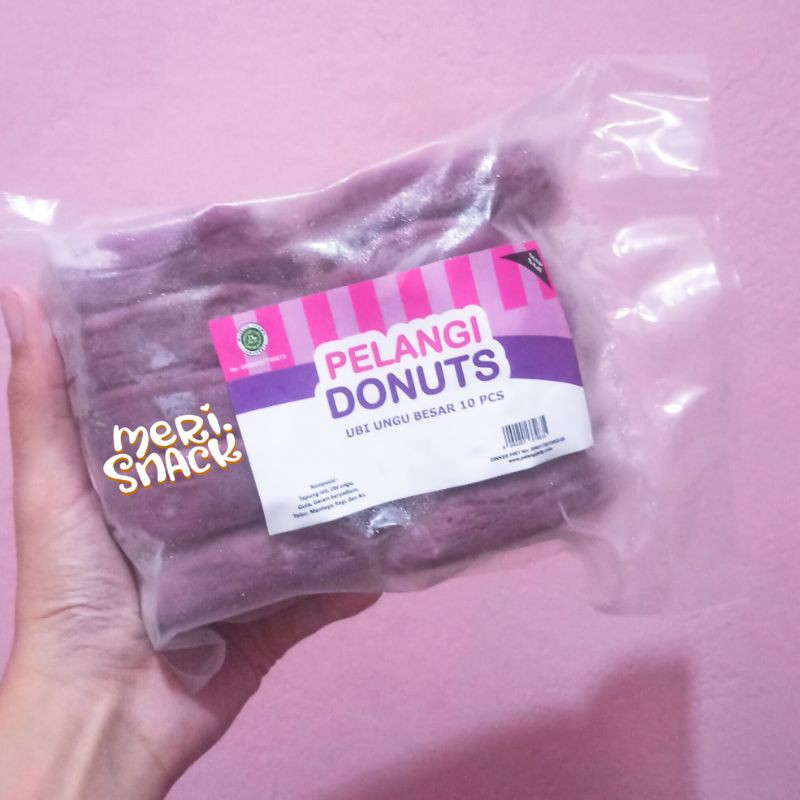 Donat Ubi Ungu Pelangi Donuts