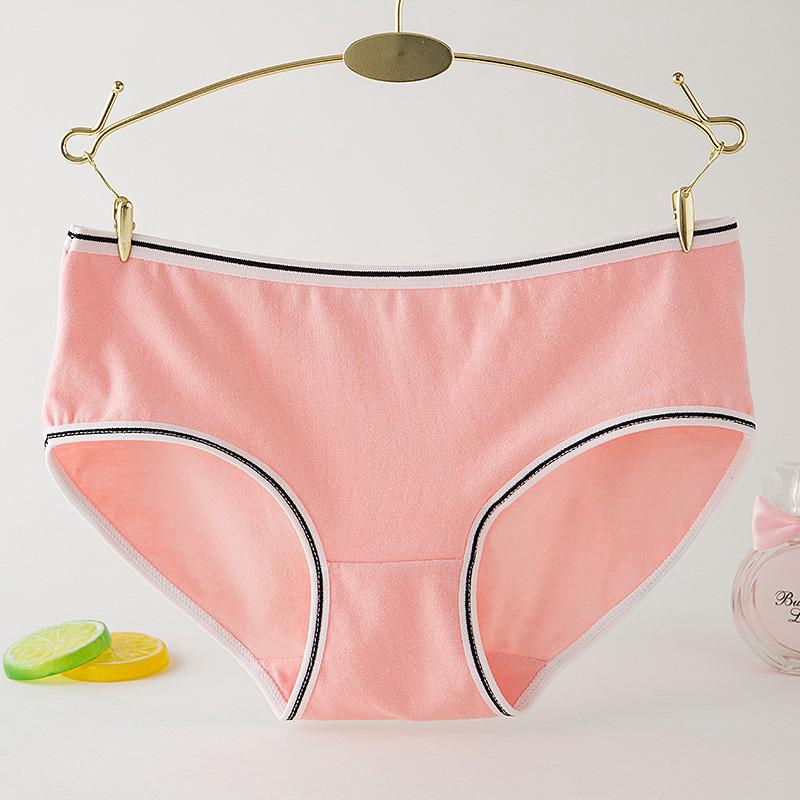  Celana  Dalam  Brief Mid Waist Bahan Breathable Warna Polos 