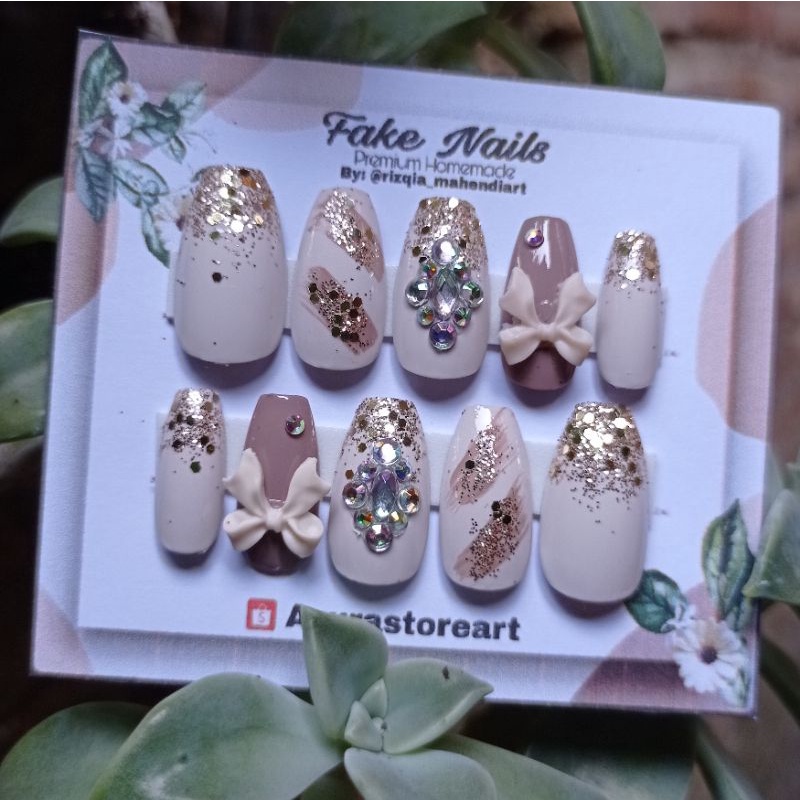 KUKU PALSU PUTIH NUDE / NAIL ART BROKEN WHITE / KUPAL WEDDING HOMEMADE