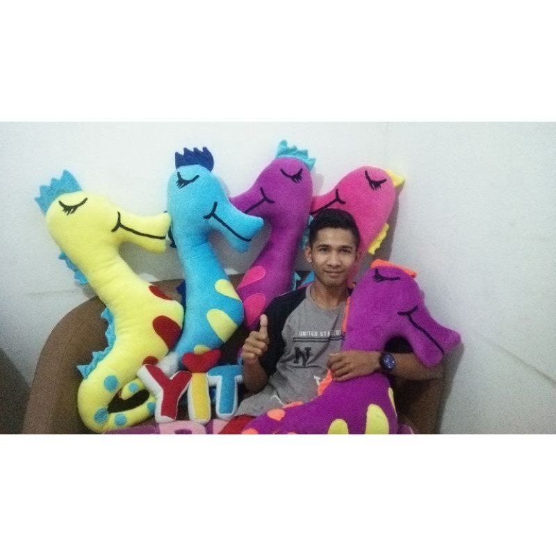 CUSTOM WARNA BONEKA KUDA LAUT JUMBO