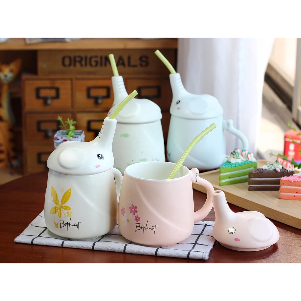 Mug Keramik Unik dan Lucu 962A , Gelas Gajah Ada Tutup dan Sedotan