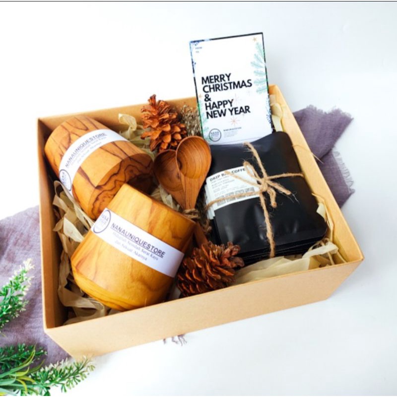 

Hampers Parcel Lebaran Idul Fitri / Imlek / Natal Kado Ulang Tahun LW