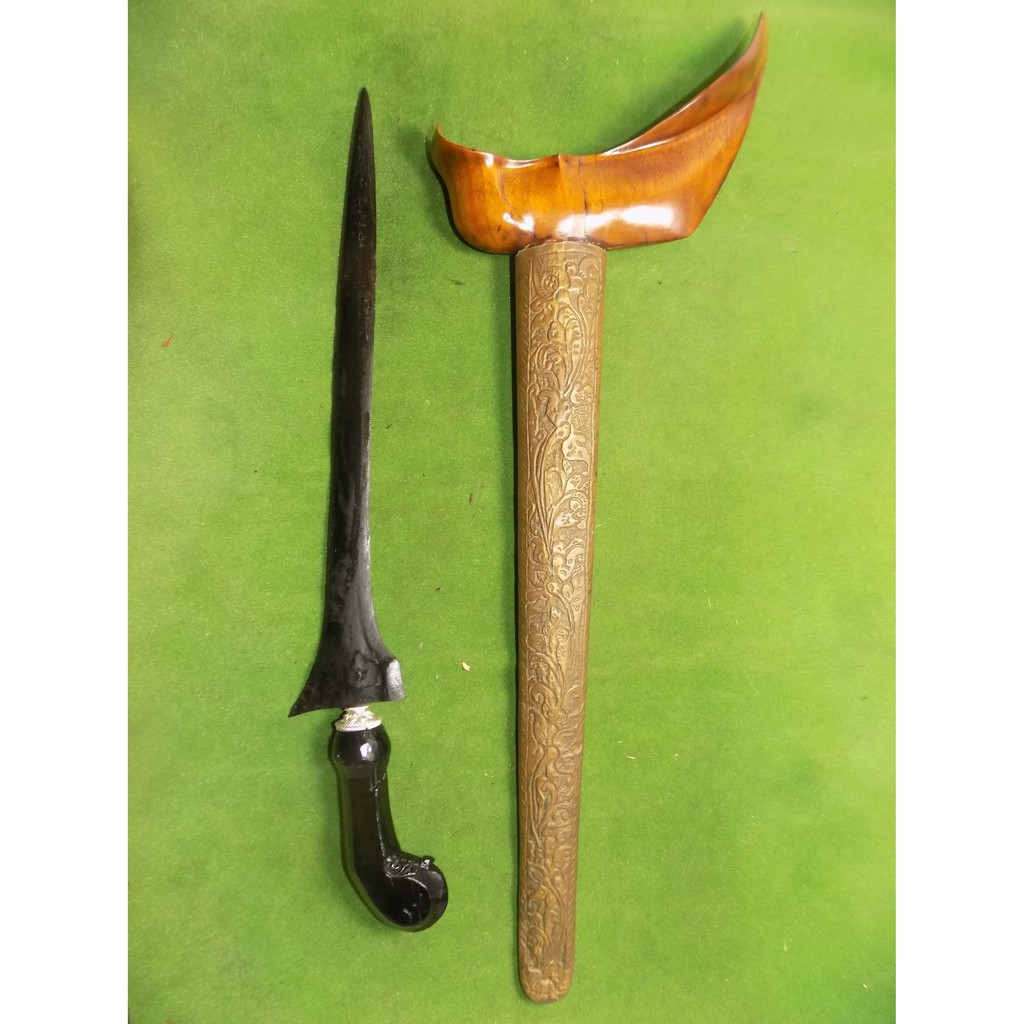 keris brojol pamor kulit semangka era pakubuwono tua