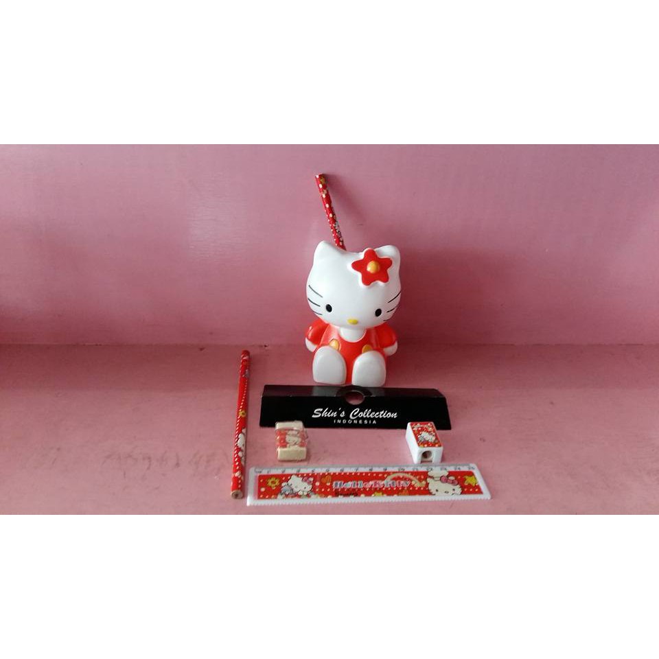 

set alat tulis body hello kitty