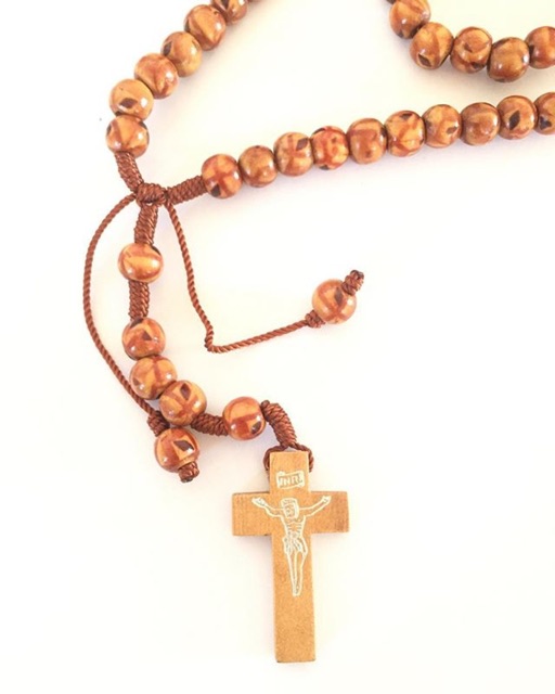 Menjelajahi Dunia Spiritualitas Melalui Kalung Rosario Online: Panduan Lengkap untuk Pembeli