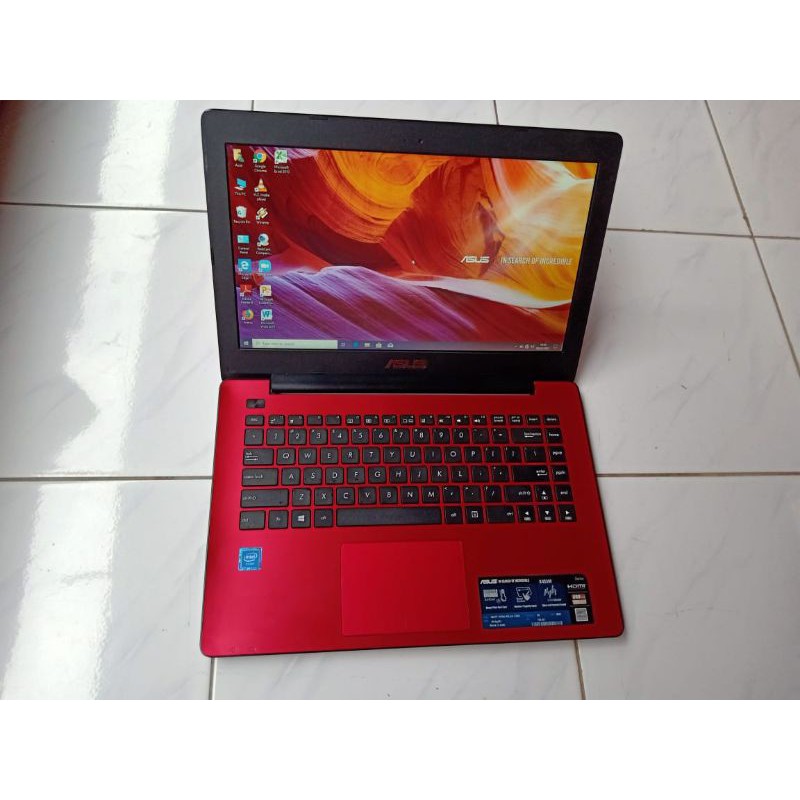 Asus X453M Celeron N3050 Ram 2gb Hdd 500gb Siap pakai