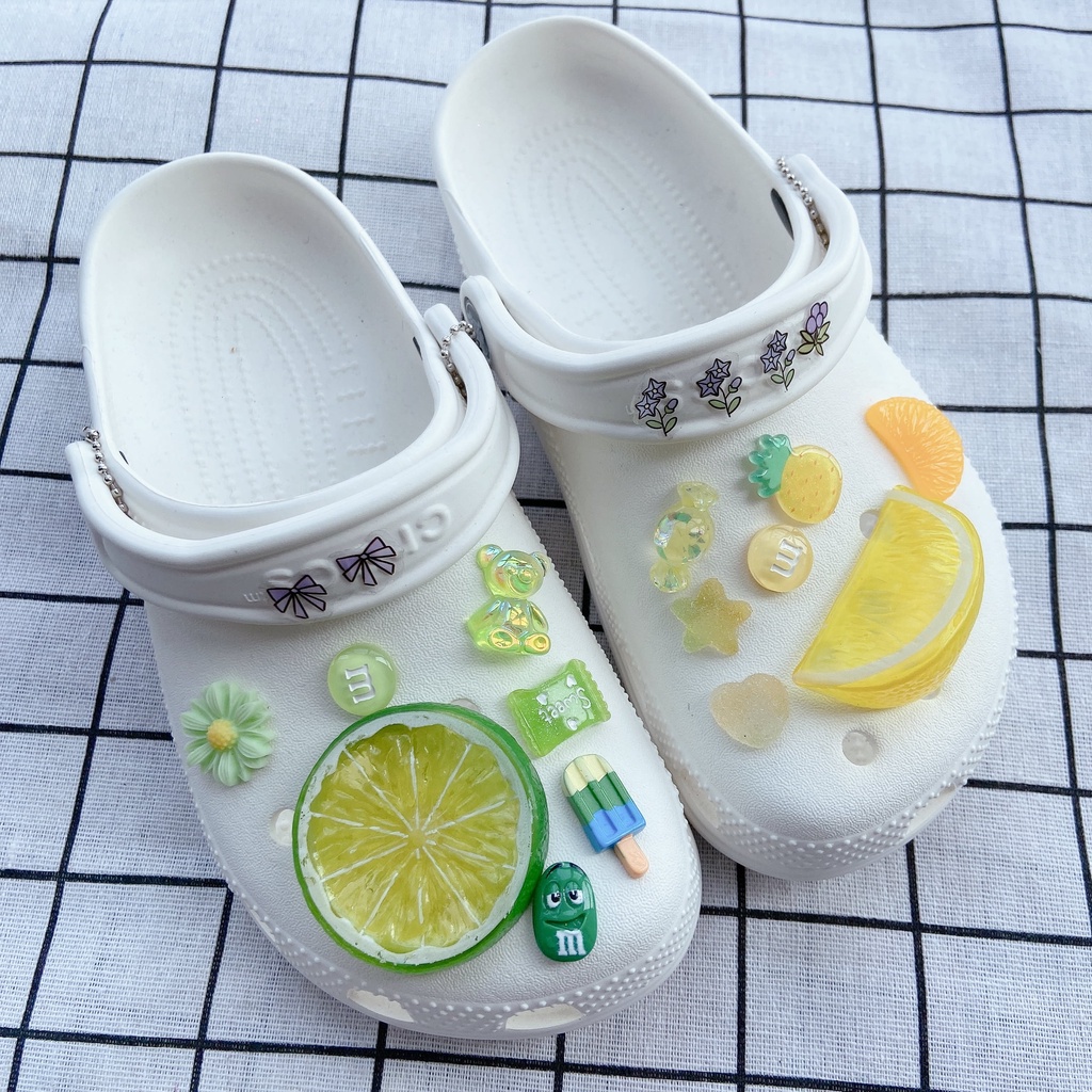 Charms Charms Bentuk Kartun Crocs Untuk Dekorasi Sepatu