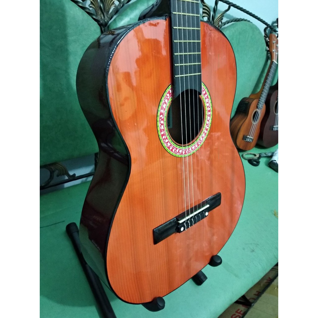 Gitar Classic Merk Yamaha Senar Nylon Tipe C315 Warna Orange Buat Pemula Belajar Jakarta Murah