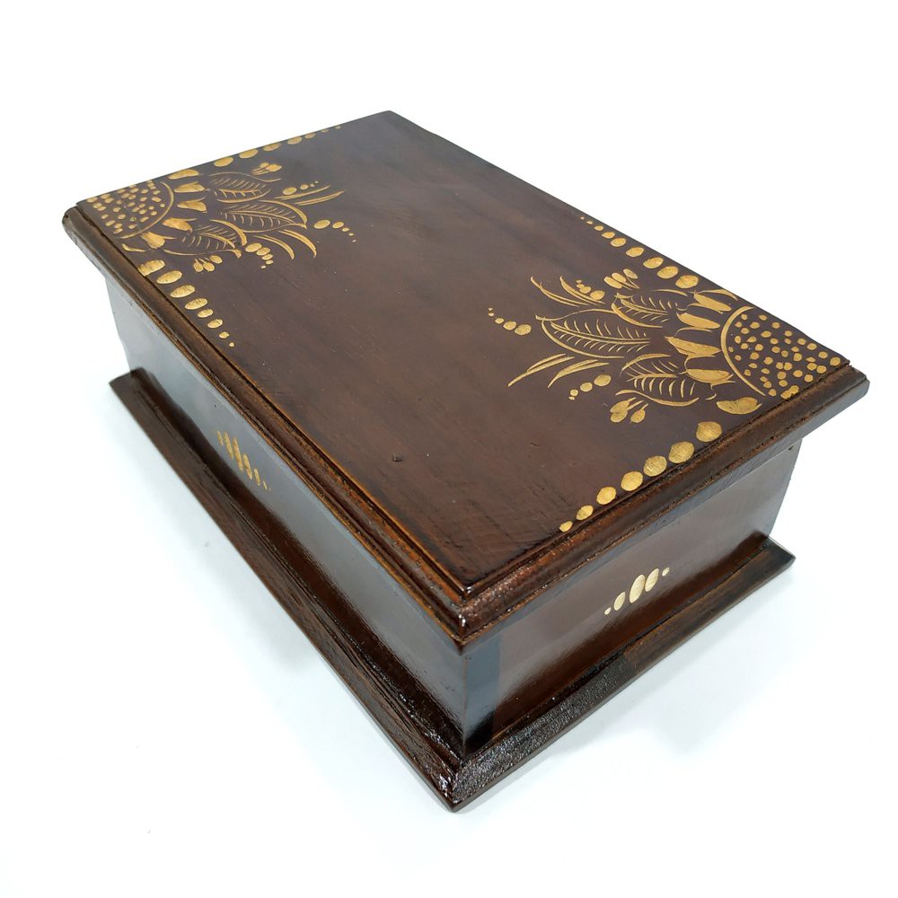 Kotak Box Peti Kayu Jati Ukir Cukit Unik Antik Tempat Wadah Menyimpan Sabuk Mori Perhiasan Pusaka