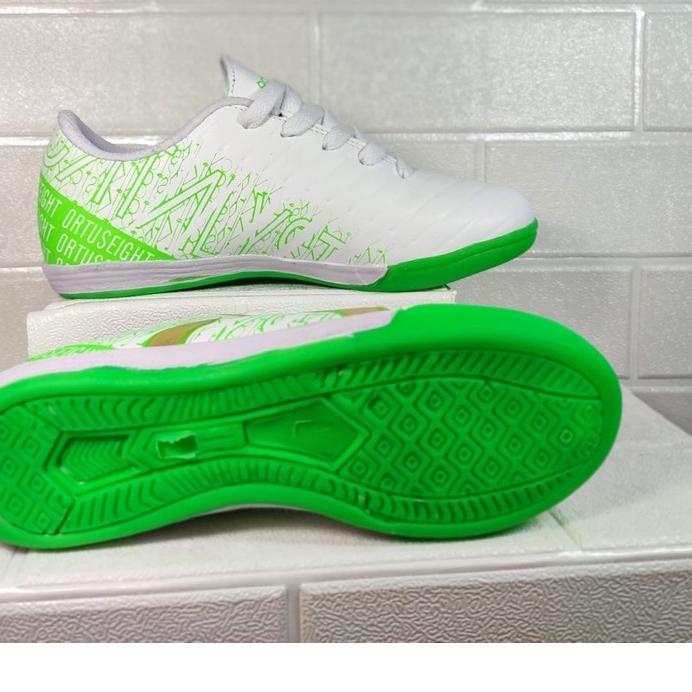 FUTSAL ANAK  SEPATU FUTSAL ANAK ORTUS & SPECS GRADE ORI 33-38)