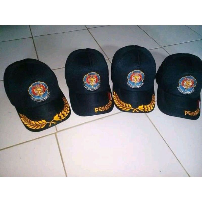 Topi damkar