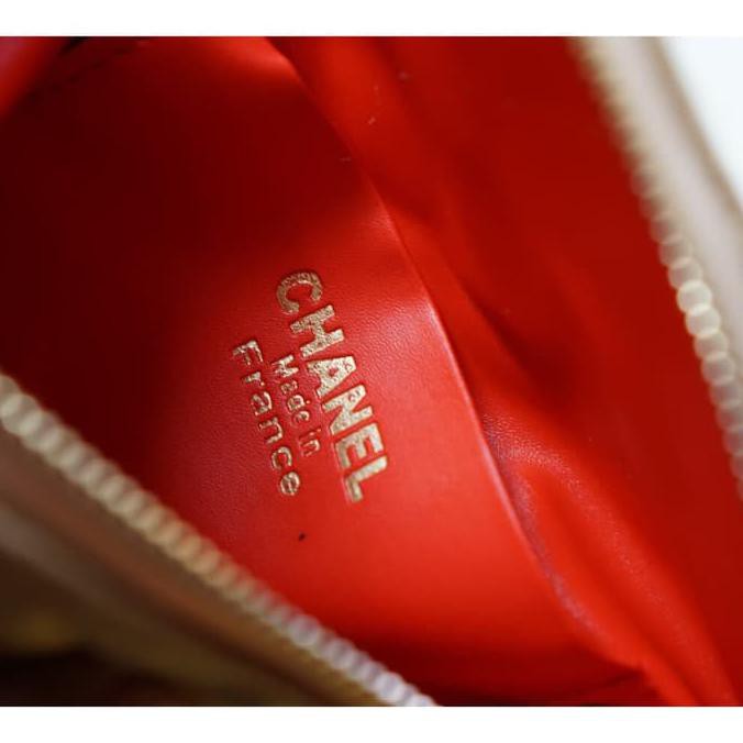 Tas Wanita Import Tas Convertible Waist Bag Chanel Leather Mini Ib - Putih