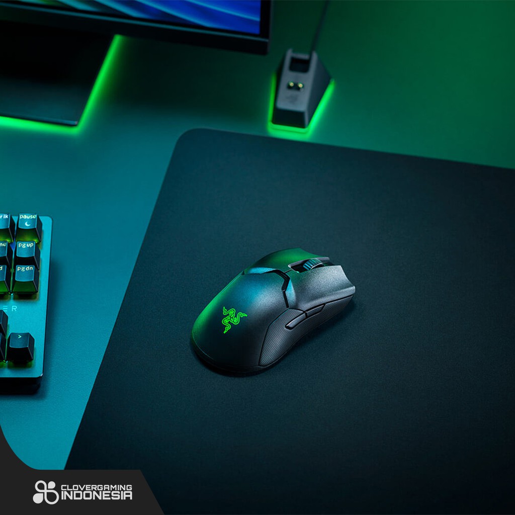 Razer Viper Ultimate Gaming Mouse HyperSpeed Wireless Focus