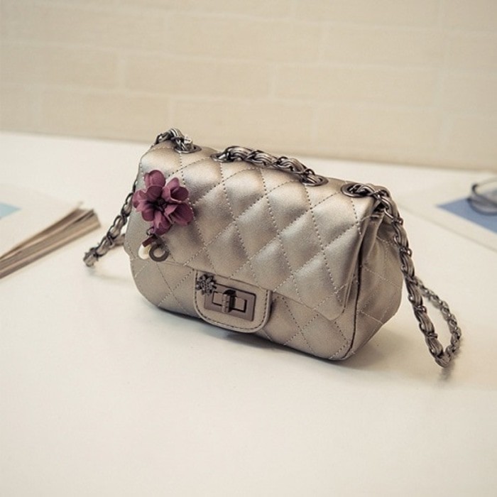 Tas Kerja Wanita / Handbag / Shoulder Bag Tas Import Selempang Cewek Chanel Look Alike F22471