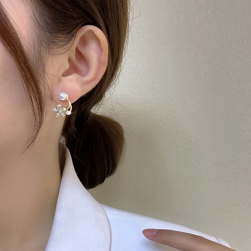 Anting Mutiara Bunga daisy Kecil Yang Lucu Manis lady Korea