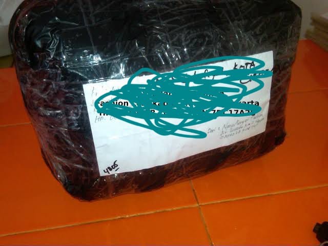 Tunic Serut Genes Jelita Tunic Navbor Yelbor Whitbor Creambor Tunik Batik Modern Pekalongan