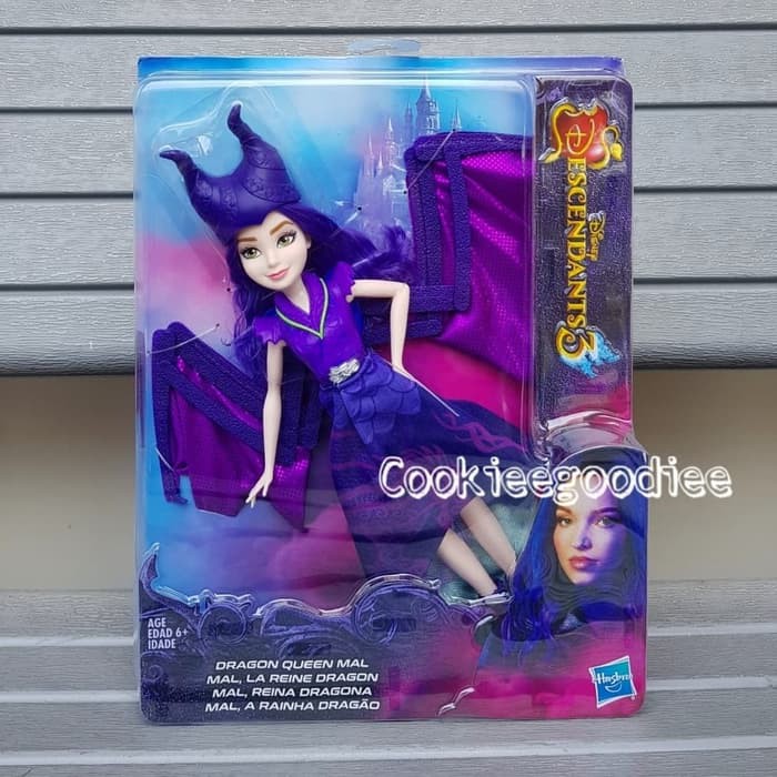 Fashion Doll Transforms to Winged Dragon Hasbro Disney Descendants Dragon Queen Mal